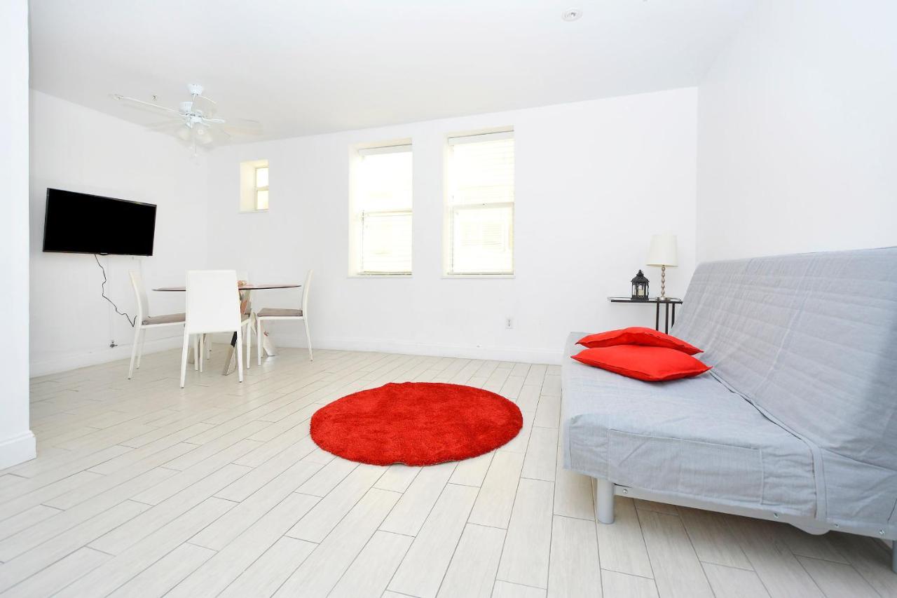 Ocean Drive Apartment Suites In Miami Beach Buitenkant foto