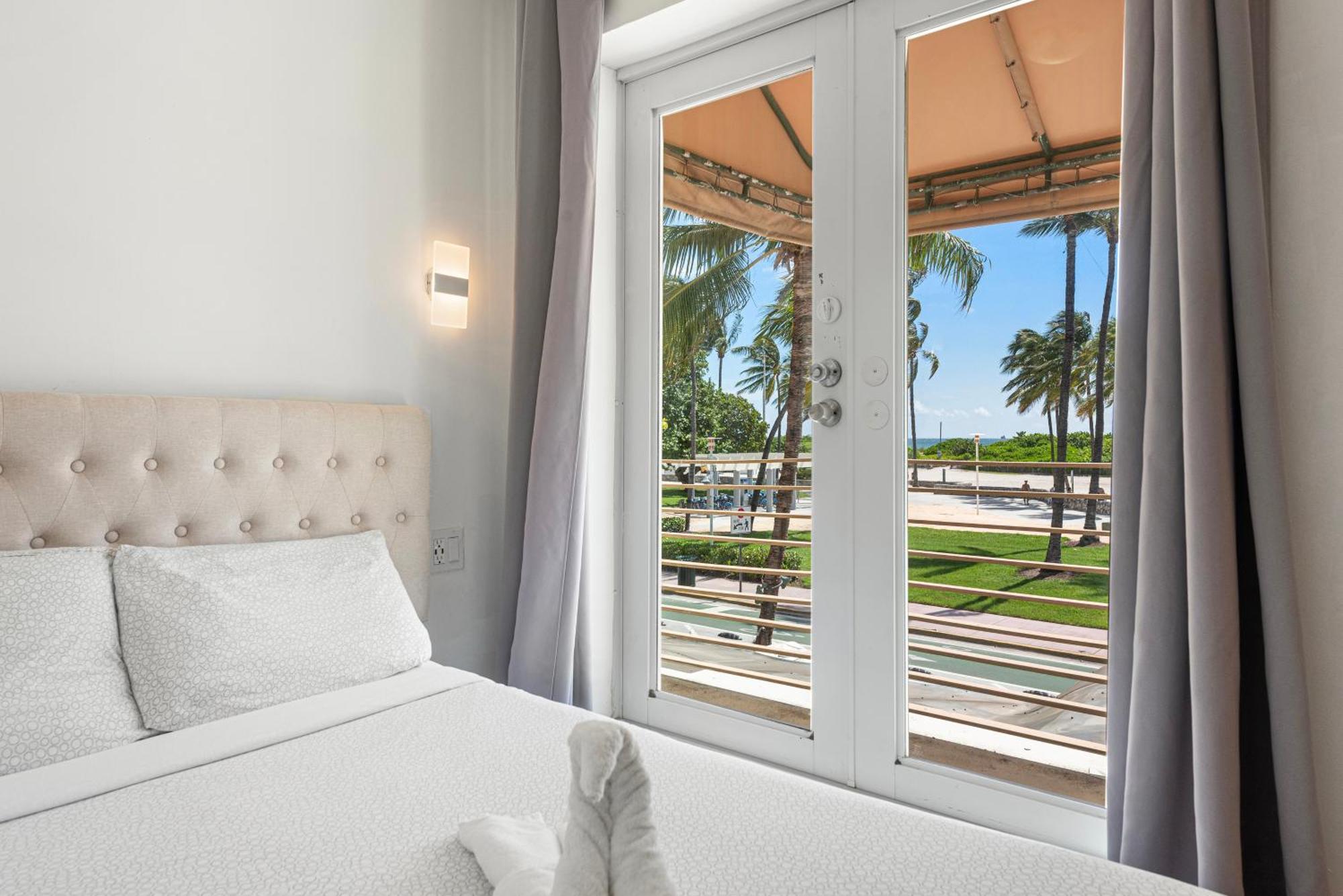Ocean Drive Apartment Suites In Miami Beach Buitenkant foto